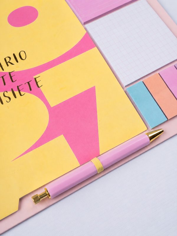 PLANNER 35X35 DE HELADERA VISTA MENSUAL MAGNETICO + BOLIGRAFO FW - Imagen 3