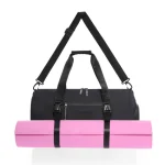 BOLSO DE WATERPROOF NEGRO CON BOTINERO - Imagen 4